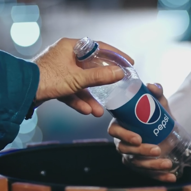Pepsi Creates Magic in Ramzan with its Liter Of Light